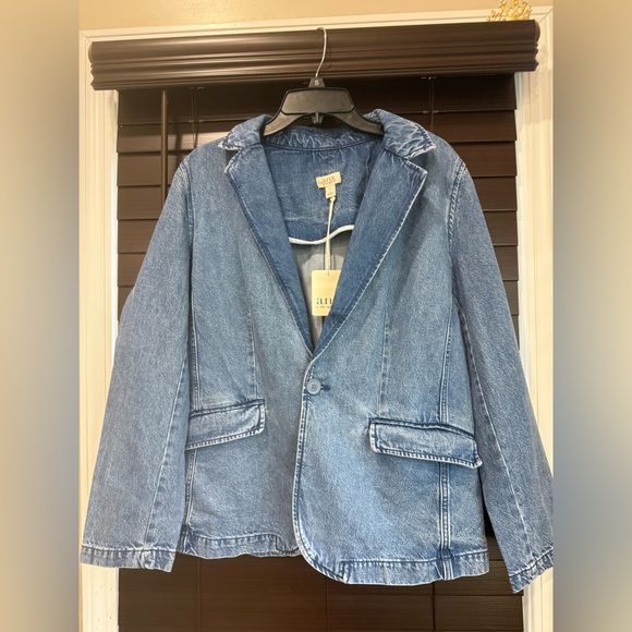 a.n.a Women's Blue Denim Blazer Size L - Picture 2 of 12